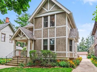 120 W Hanover St, Marshall, MI 49068