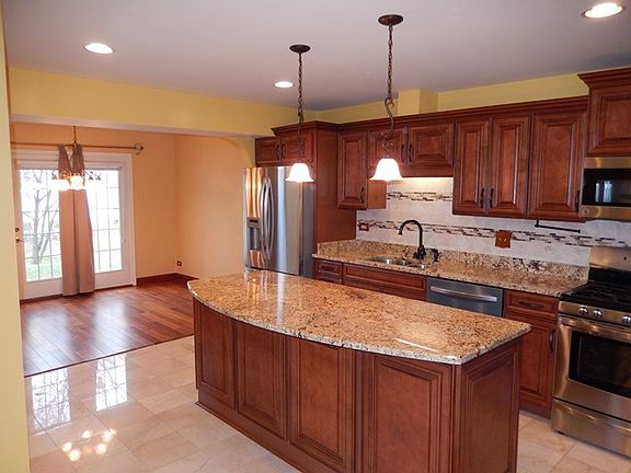 4th image of 2826 Gilcrest Ct #106C