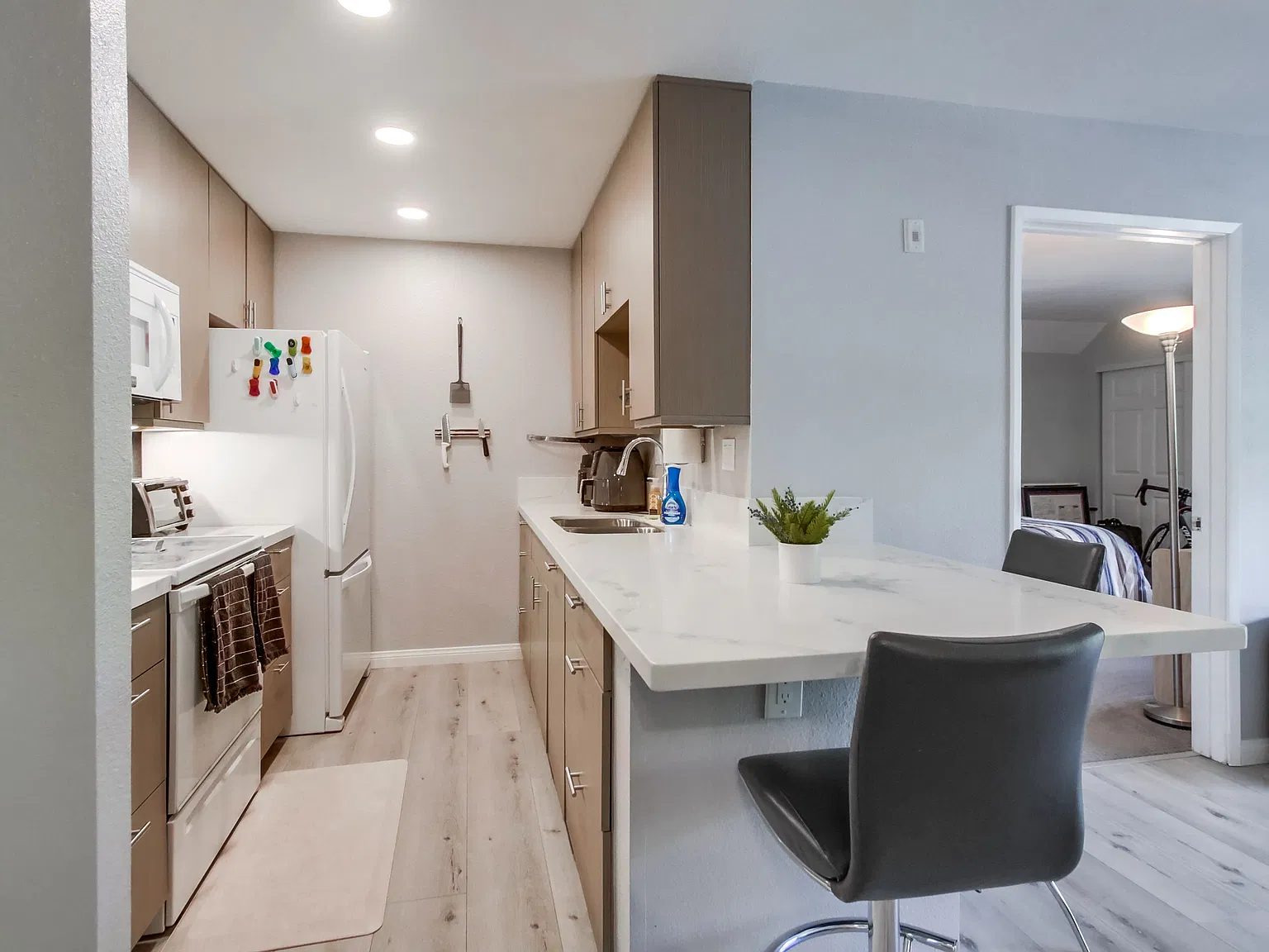 6111 Rancho Mission Rd — Photo 1