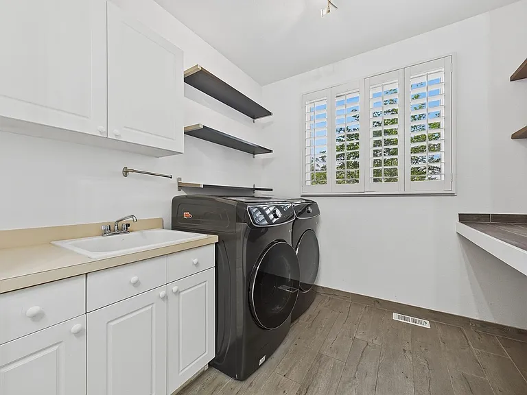 11672 E Berry Ave — Photo 39