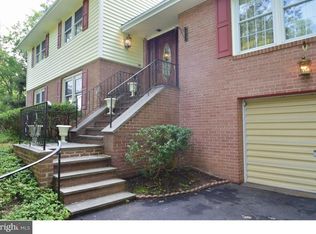 245 Arden Rd, Conshohocken, PA 19428