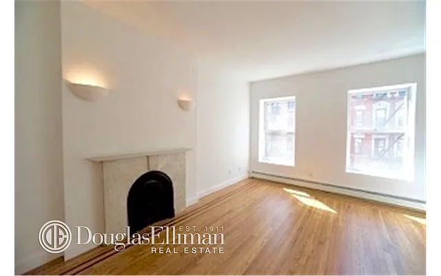 Rented by Douglas Elliman | media 32