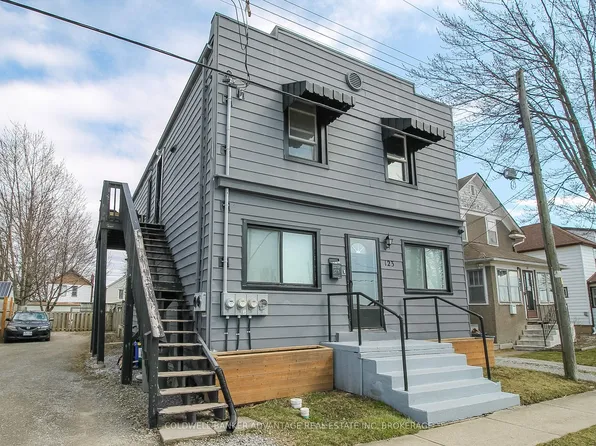 123 Dain Ave, Welland, ON L3B 3E5