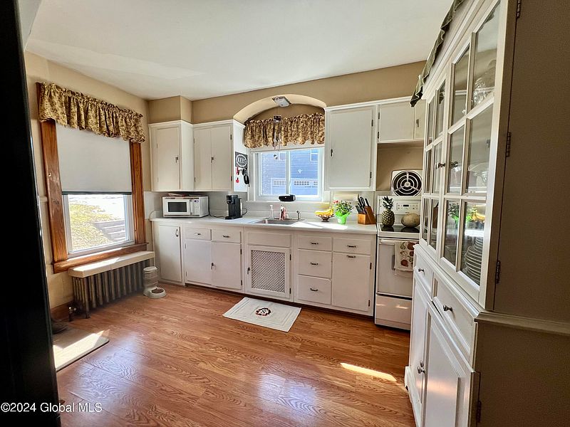 5th image of 23 Ridge Road