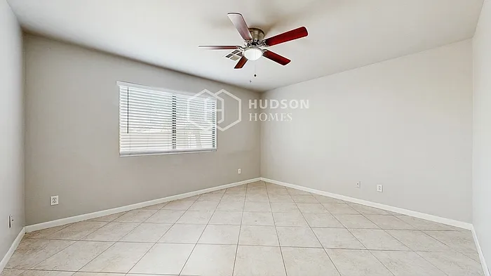 15827 W Adams St — Photo 16