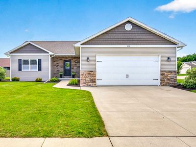 1579 Lone Oak Dr, Neenah, WI, 54956