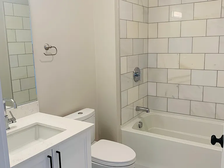 305 Webster Ave #308 — Photo 18
