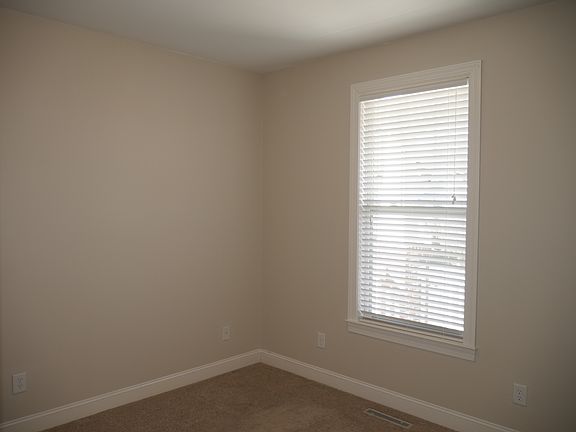 4th image of 1330 Mint St