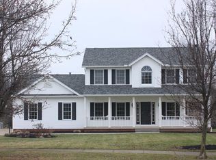 893 Mesa Verde Dr, Barberton, OH 44203