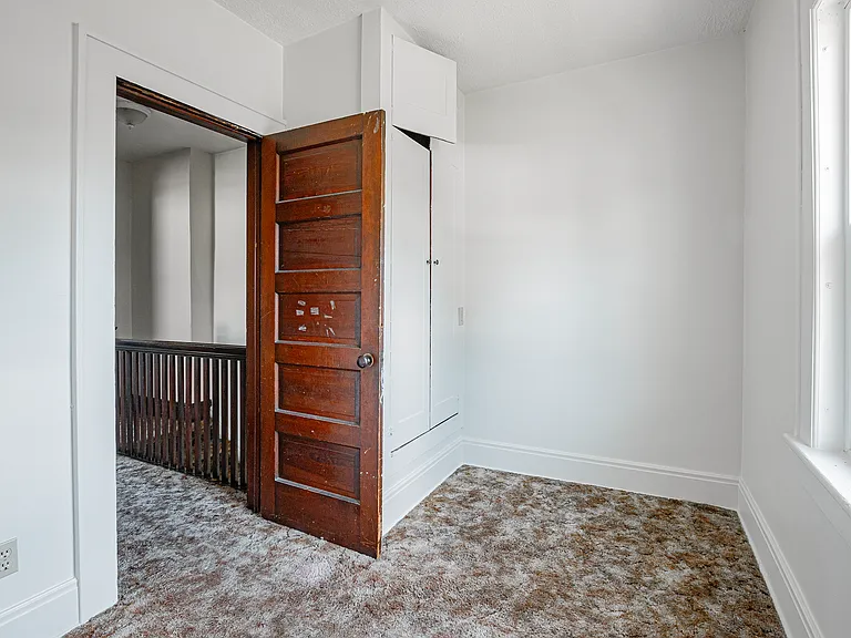 507 Grant Ave — Photo 10