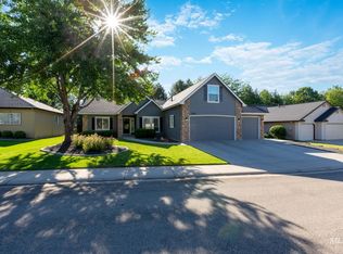 1594 N Prestwick Way, Eagle, ID 83616