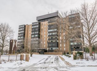 3131 Fleur Dr UNIT 108, Des Moines, IA 50321