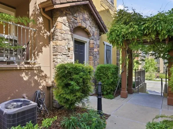 482 Tristania Ter, Sunnyvale, CA 94086