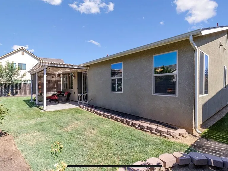 3174 Swift Ave — Photo 14