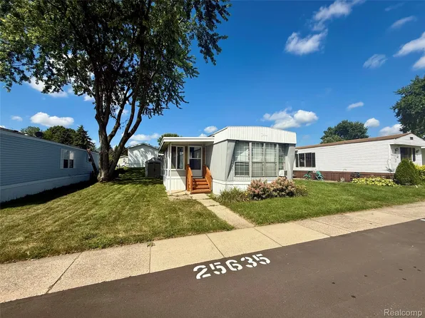 25635 Monroe St, Novi, MI 48375