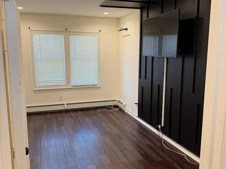 146 Lowell Ave #1 — Photo 6
