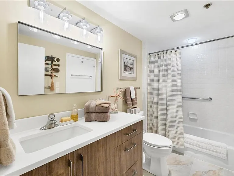 1930 Harbourside Dr #134 — Photo 24