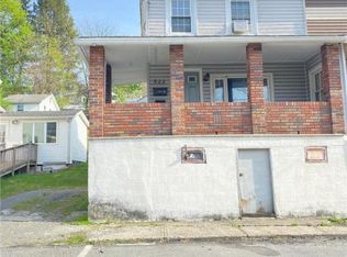 622 E Front St, Lansford, PA 18232