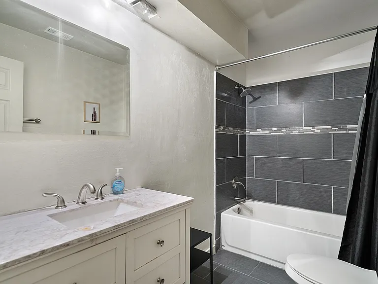 2503 Parker Ln #A — Photo 21