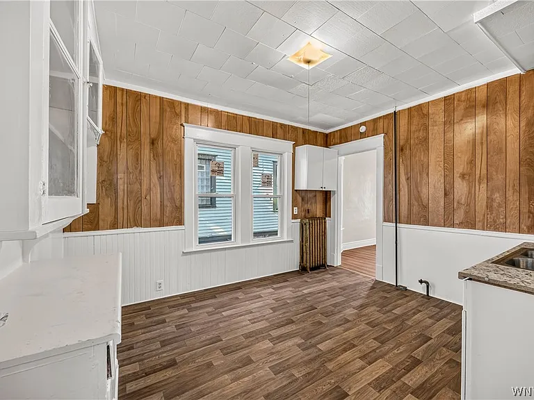 563 Humboldt Pkwy #UPPER — Photo 11
