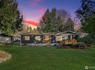 1768 Lake Dr, Camano Island, WA