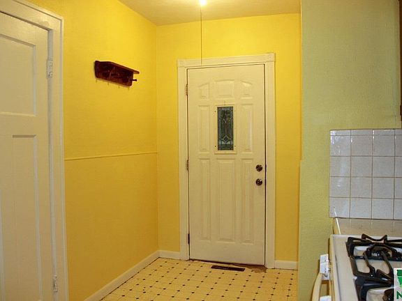 5th image of 2036 S Patterson St