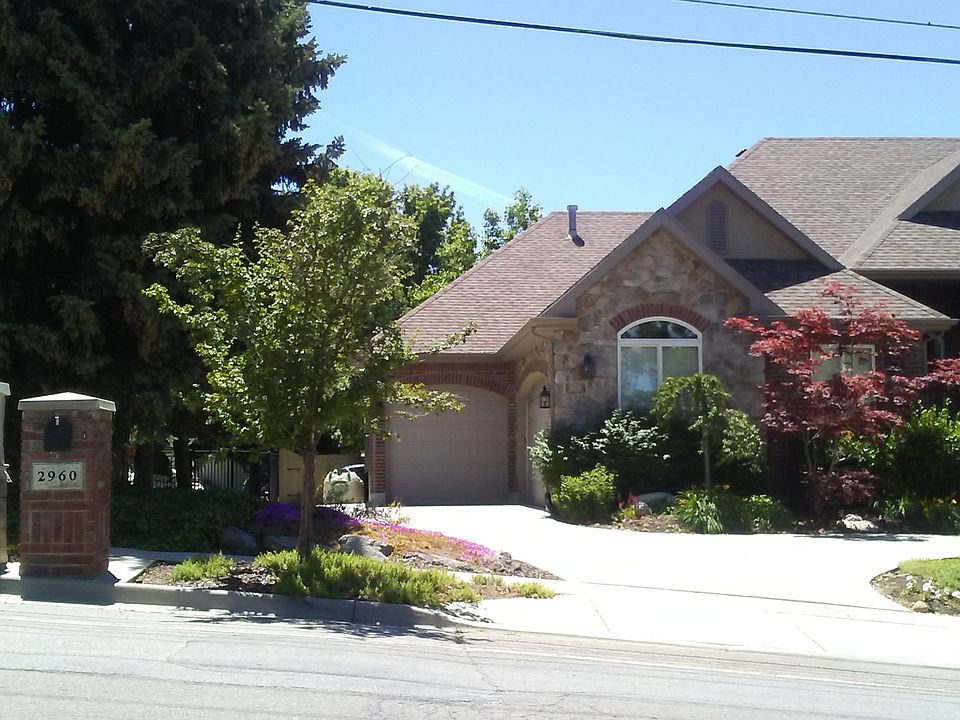 2nd image of 2960 E Casto Ln