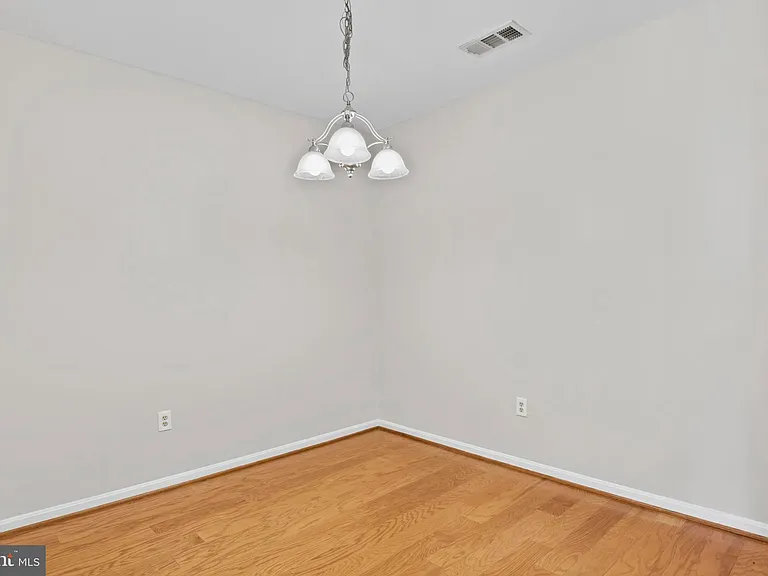 801 S Greenbrier St #215 — Photo 20