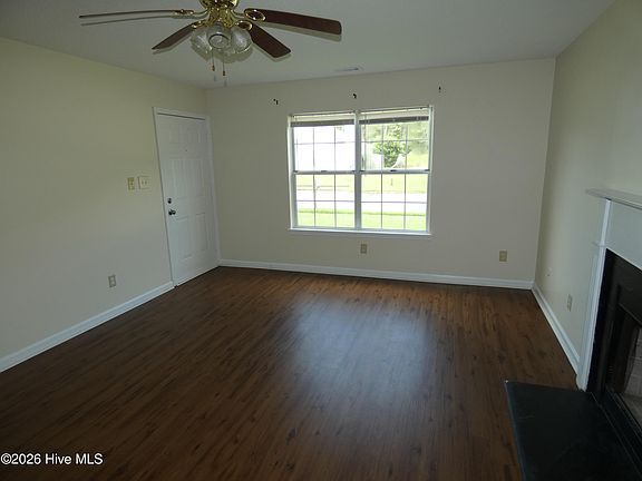 2nd image of 3050 Foxhorn Rd