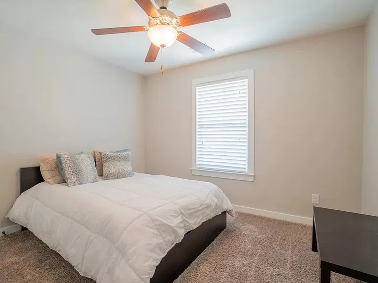 6609 Rock Ledge Rd — Photo 9