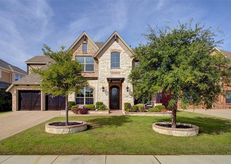 1st image of 2760 Portside Dr