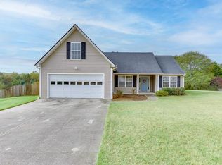 1020 Rolling Ridge Ln, Auburn, GA 30011