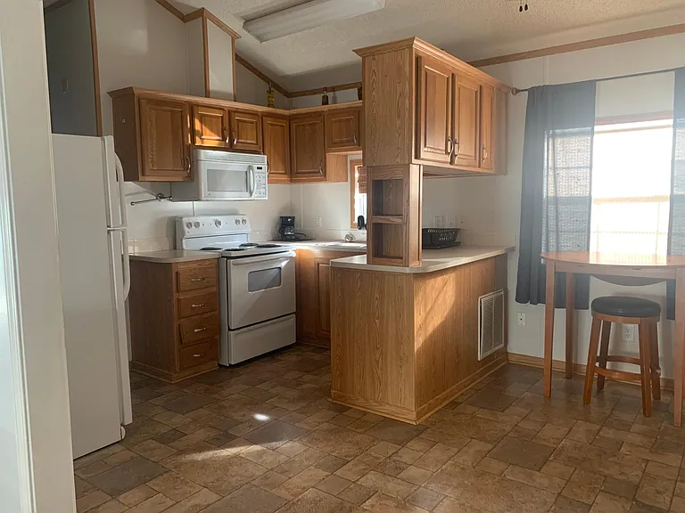 1219 Thomas Dr #236 — Photo 7