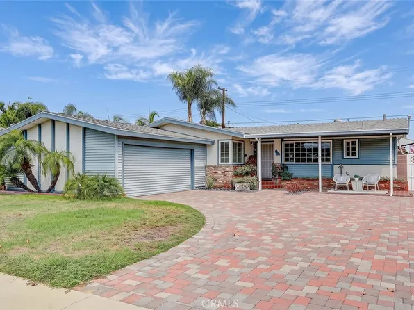 8121 Carnation Dr, Buena Park, CA 90620