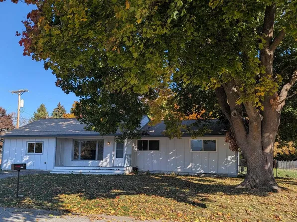 6725 Augusta St, Bonners Ferry, ID 83805
