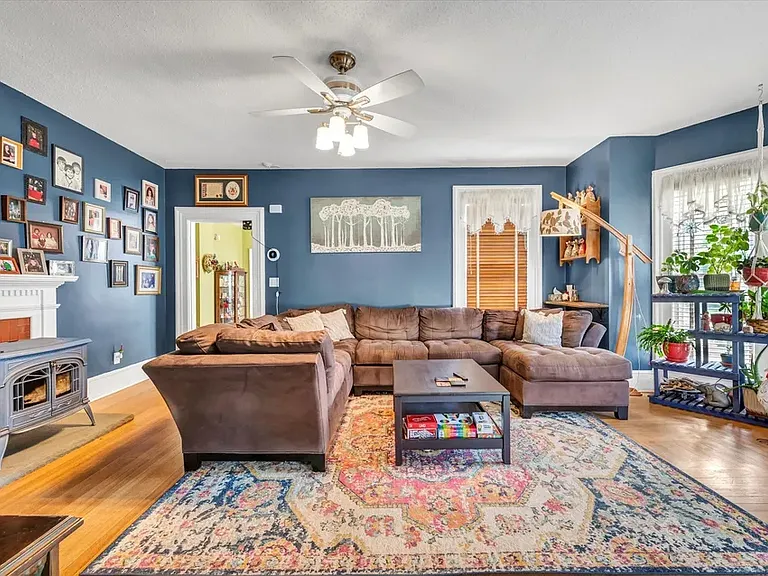 74 Woodbridge St #1 — Photo 2
