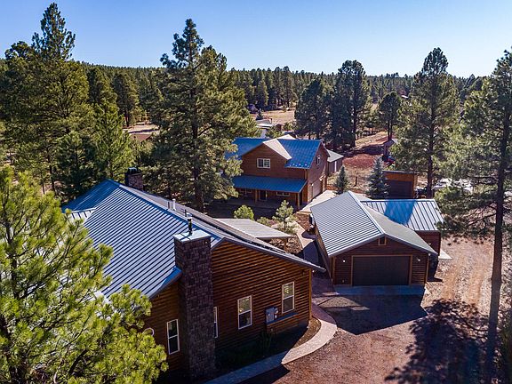 2nd image of 7042 E Robin Hood Rd