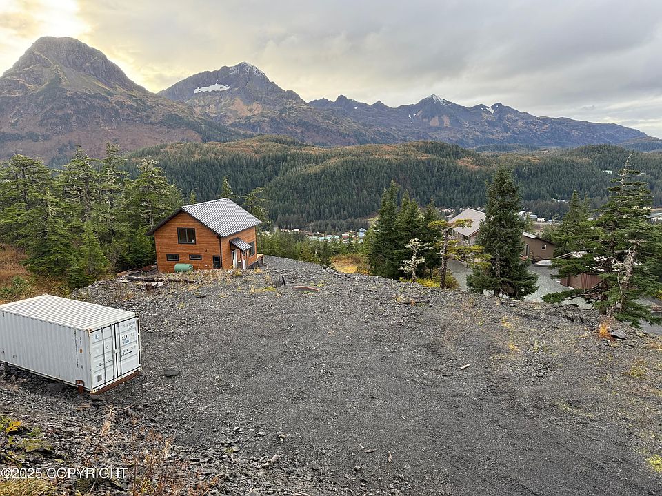 2nd image of L6 A Cabin Ridge Rd