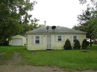 1448 Norton St, Burton, MI