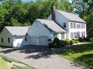 32 Platt Dr, Prospect, CT 06712