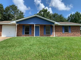 1010 Shirley Dr, Gulfport, MS 39503