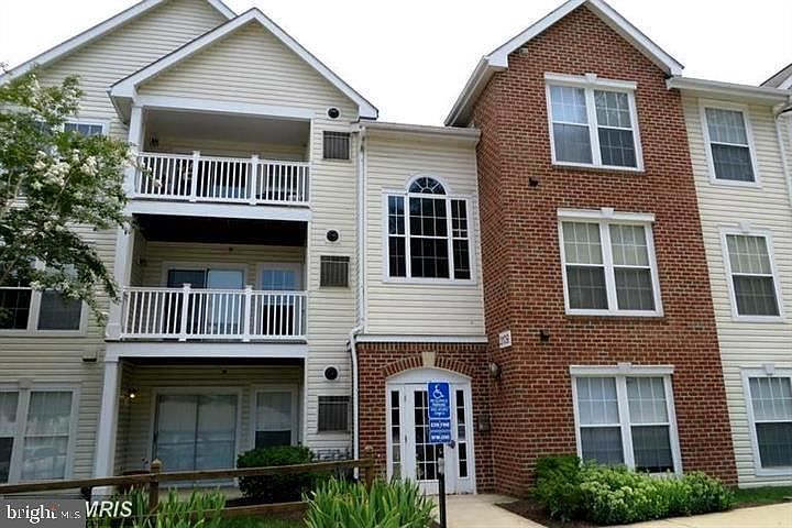 1st image of 3109 River Bend Ct APT D302