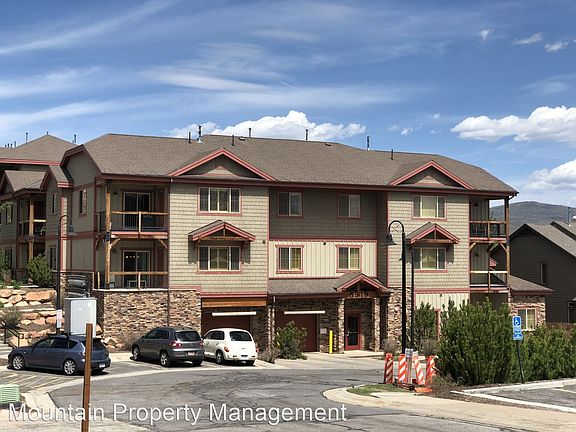 2nd image of 5519 N Lillehammer Ln #1402