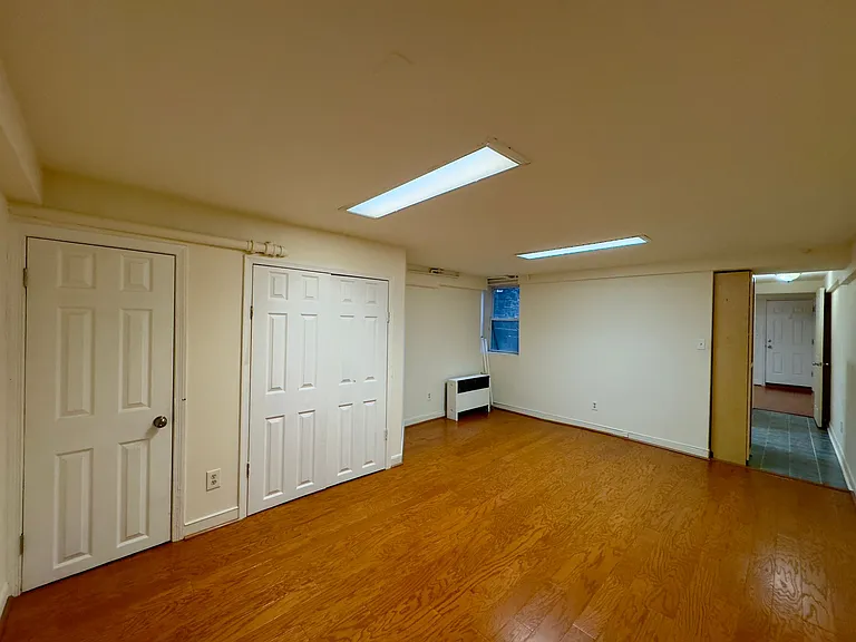 2811 N Calvert St — Photo 4