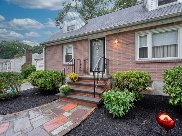 147 Belmont St, Weymouth, MA 02188