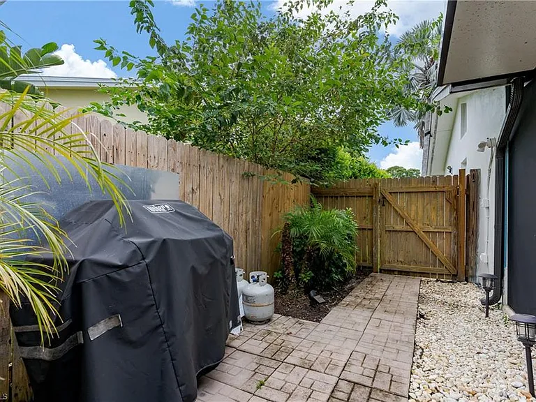 1309 Westlake Blvd — Photo 42
