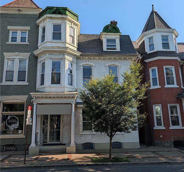 87 E Broad St #2