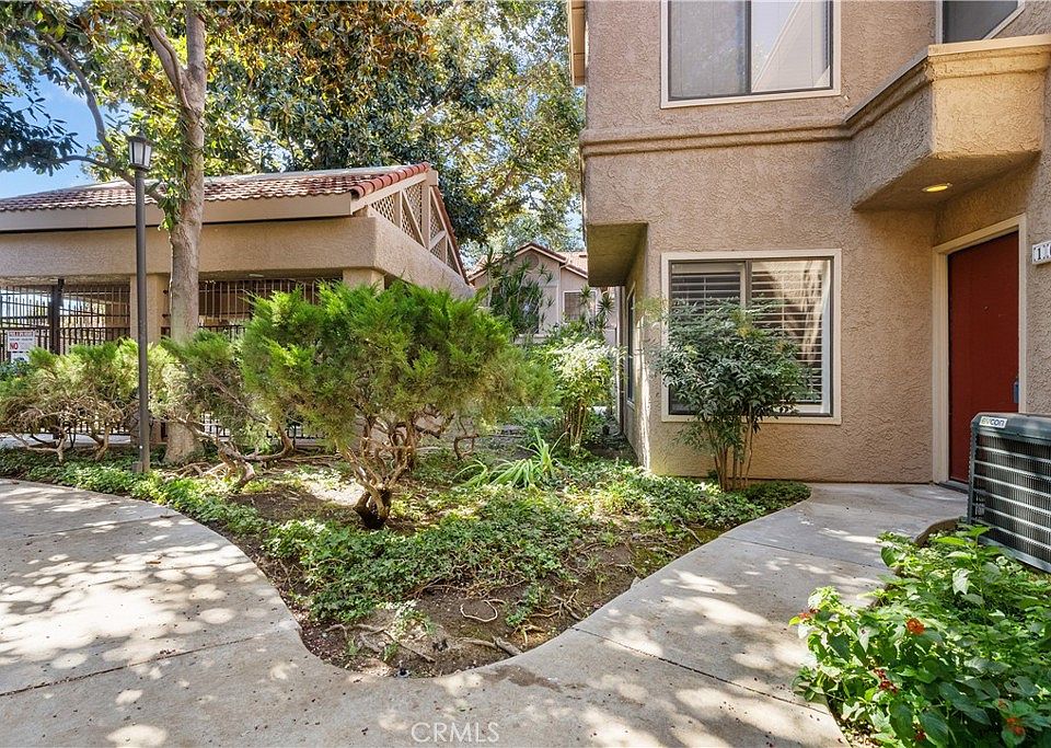 1st image of 2367 Archwood Ln Unit 168