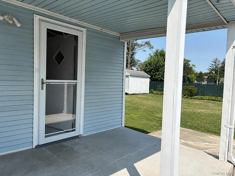 64 Sherman Ave — Photo 1