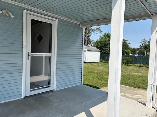64 Sherman Ave Photo 1
